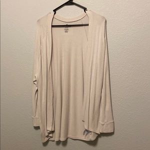✨4/$25✨ American Eagle Soft and Sexy Cardigan